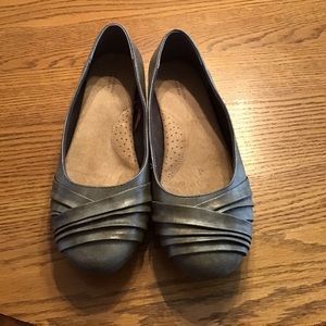 Bronze Croft and Barrow Dress Flats